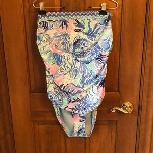 Lilly Pulitzer one piece bathing suit 16